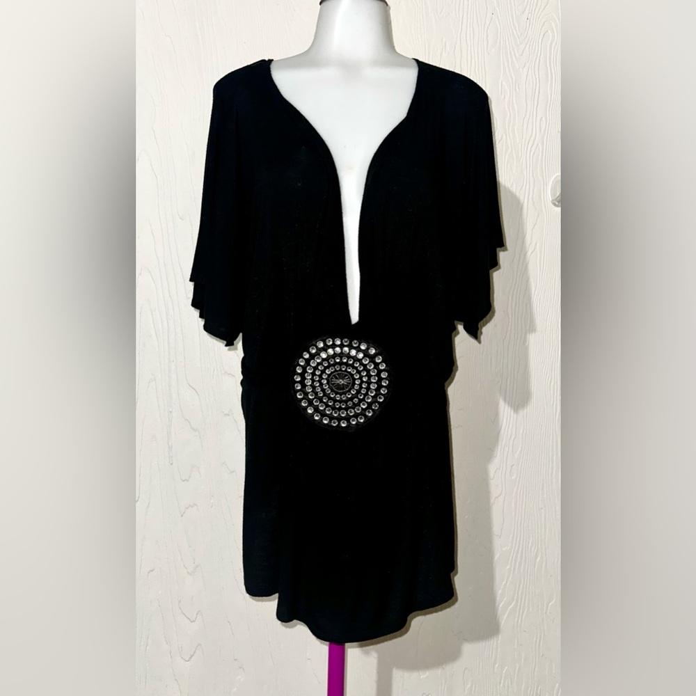 Gorgeous Luv Luv Peplum with Faux Rhinestone Diamonds Top Blouse Size 3X